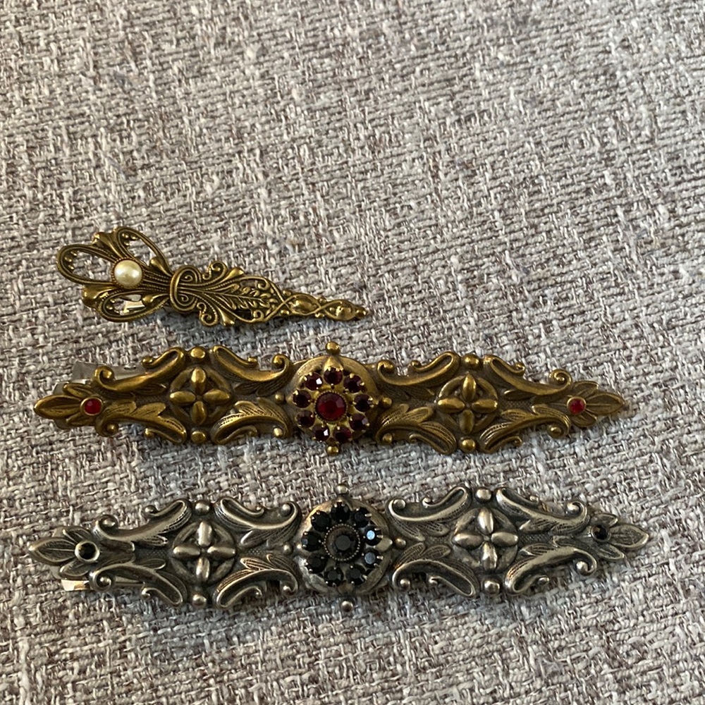 Vintage Barrettes in Excellent Condition